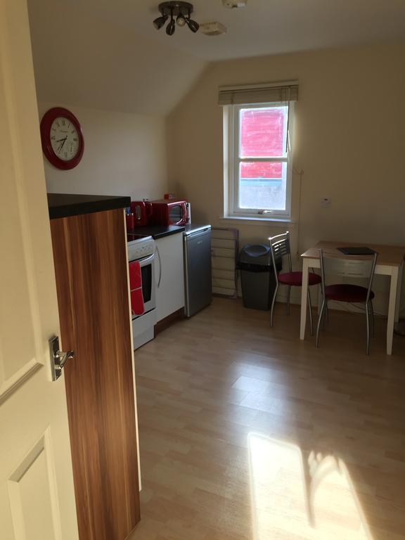 6 Varis Apartments Форес Екстериор снимка